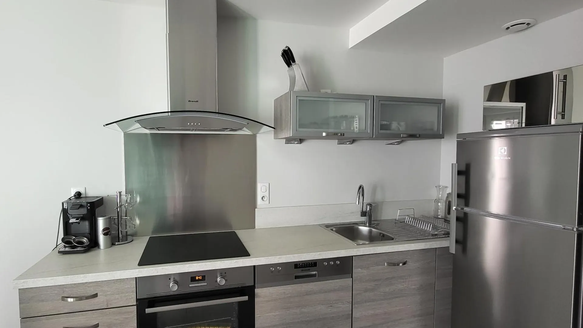 Apartment Nicolas Luz-Saint-Sauveur