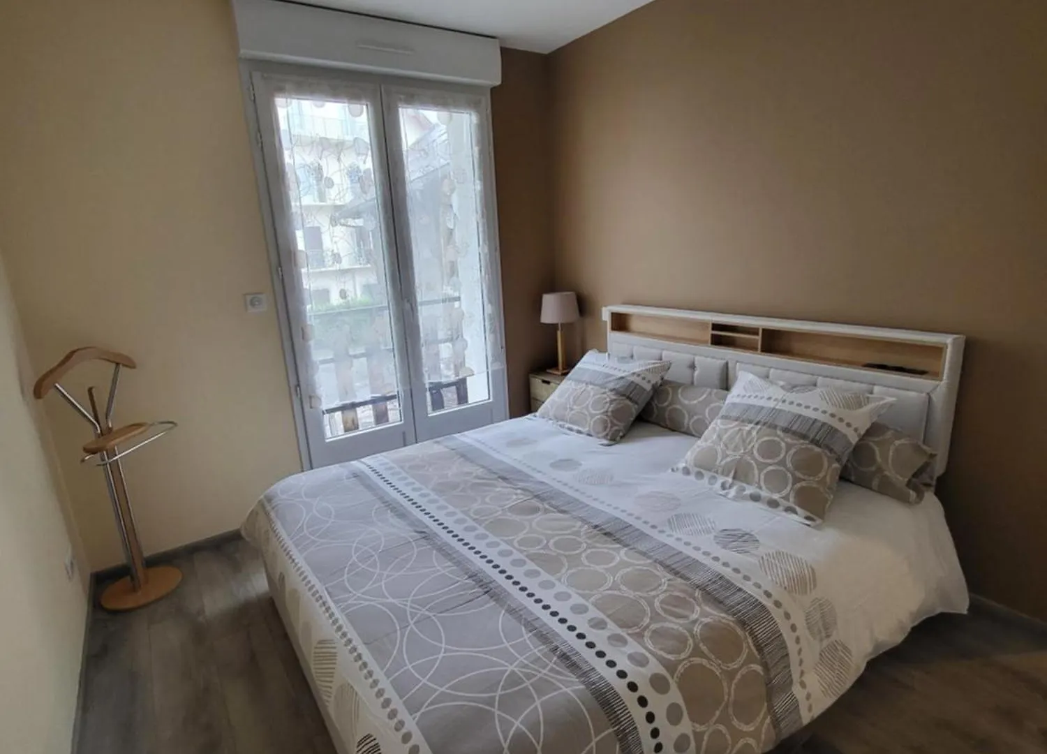 Apartment Nicolas Luz-Saint-Sauveur