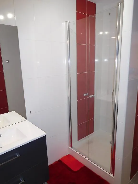 Apartment Nicolas Luz-Saint-Sauveur Francia